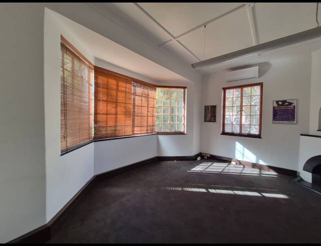 534M² OFFICE TO LET IN MELROSE ESTATE